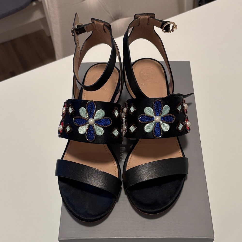 Tory Burch Black Floral Strap Sandals - Women